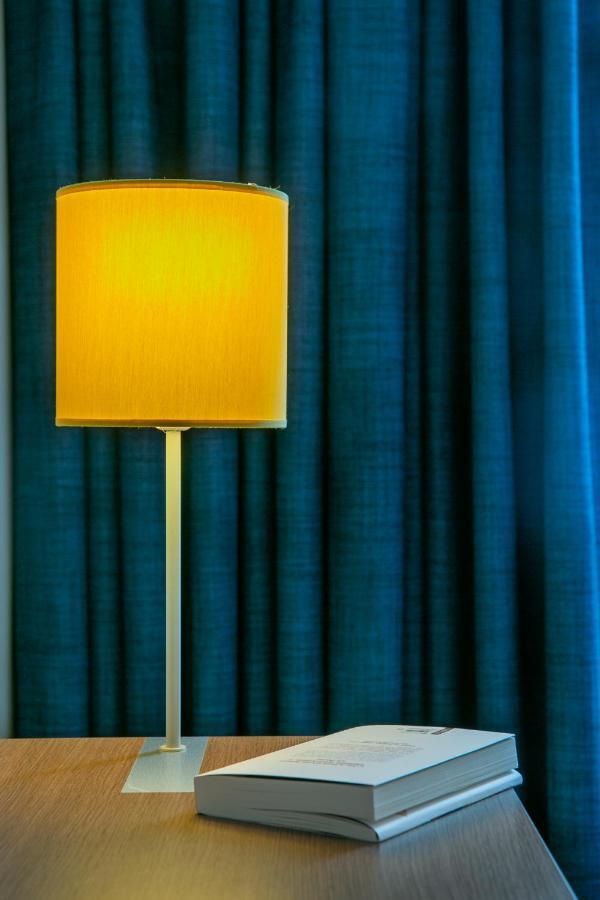 The Originals Boutique Hotel Restaurant Saint James, モンテギュ エクステリア 写真