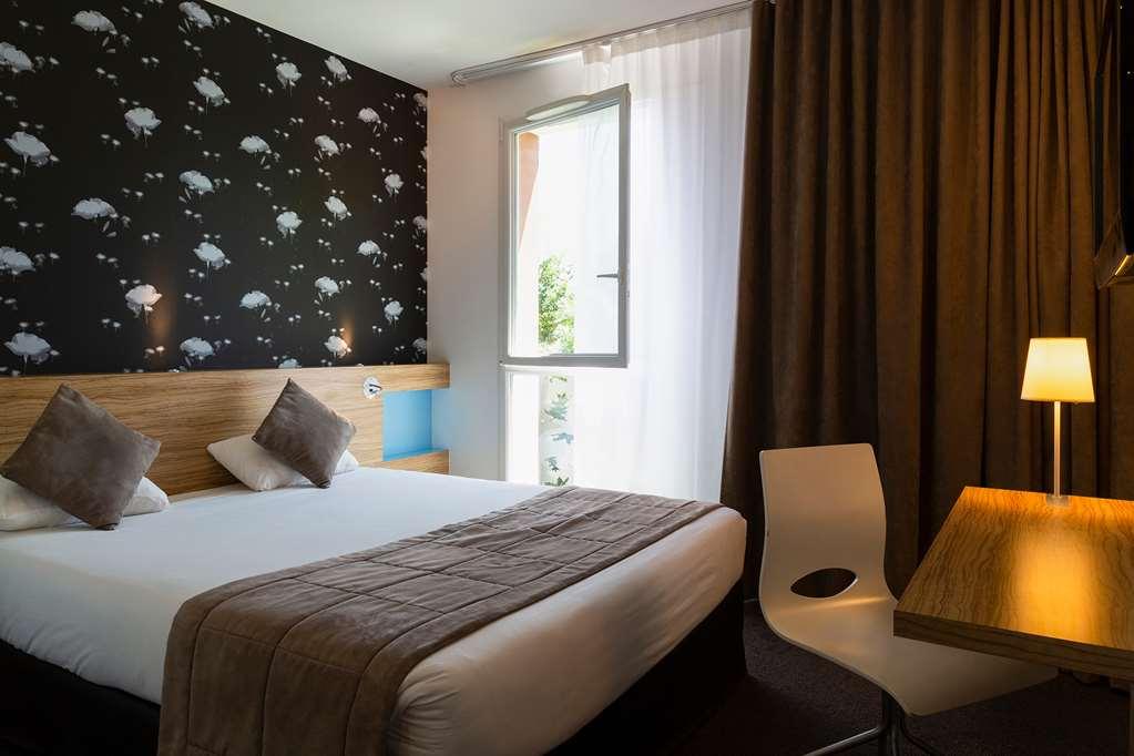 The Originals Boutique Hotel Restaurant Saint James, モンテギュ 部屋 写真