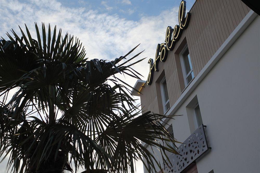 The Originals Boutique Hotel Restaurant Saint James, モンテギュ エクステリア 写真